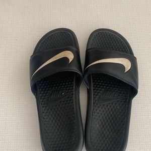 Men Nike slides